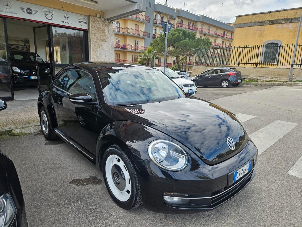 Volkswagen Maggiolino 1.6TDI 105cv 77kw Design