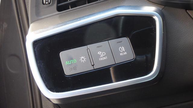 AUDI A6 Avant 40 2.0 TDI Quattro Ultra S-Tronic Business