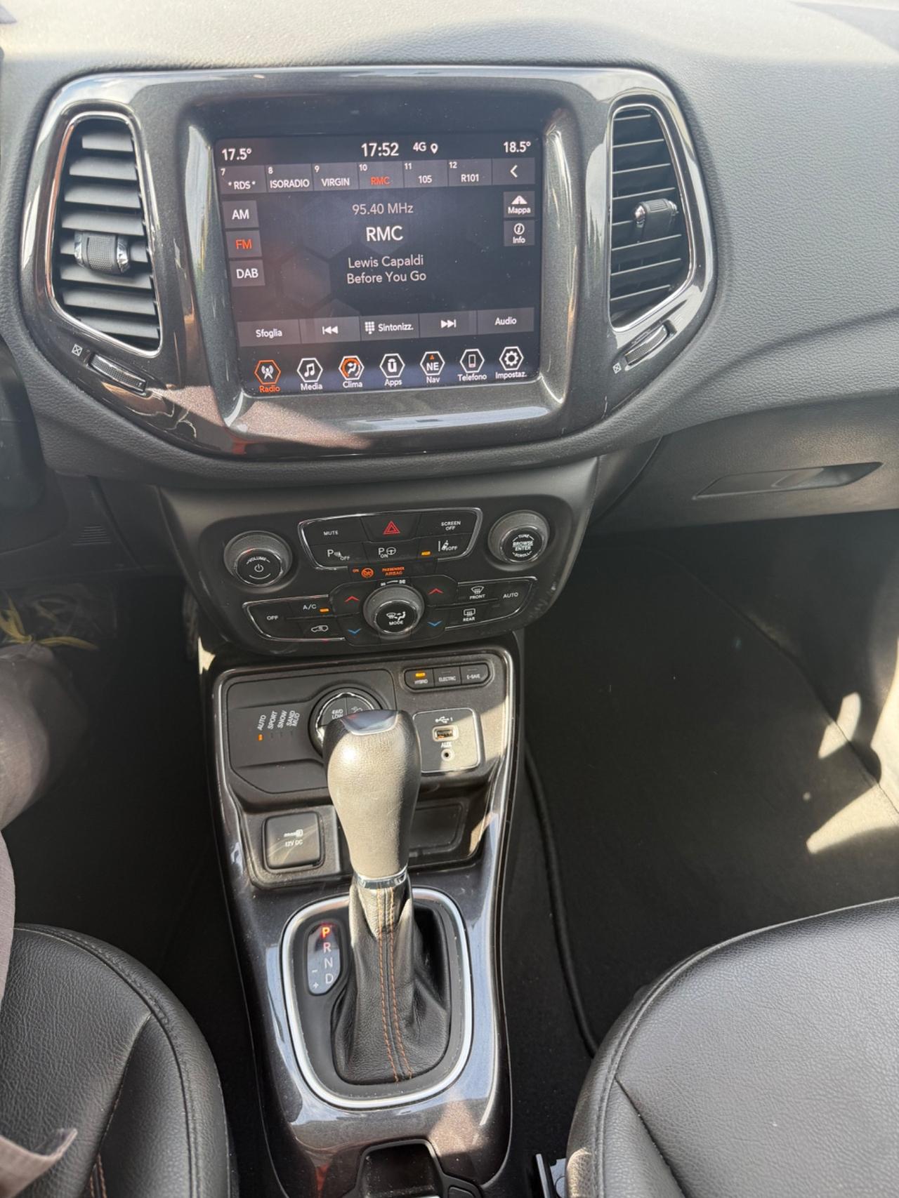 Jeep Compass 1.3 Turbo T4 4xe Limited