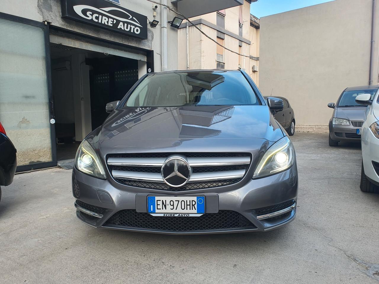 Mercedes-benz B 200 CDI BlueEFFICIENCY Premium