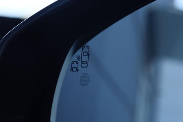PEUGEOT 5008 PureTech 7 POSTI 130 S&S EAT8 GT Line
