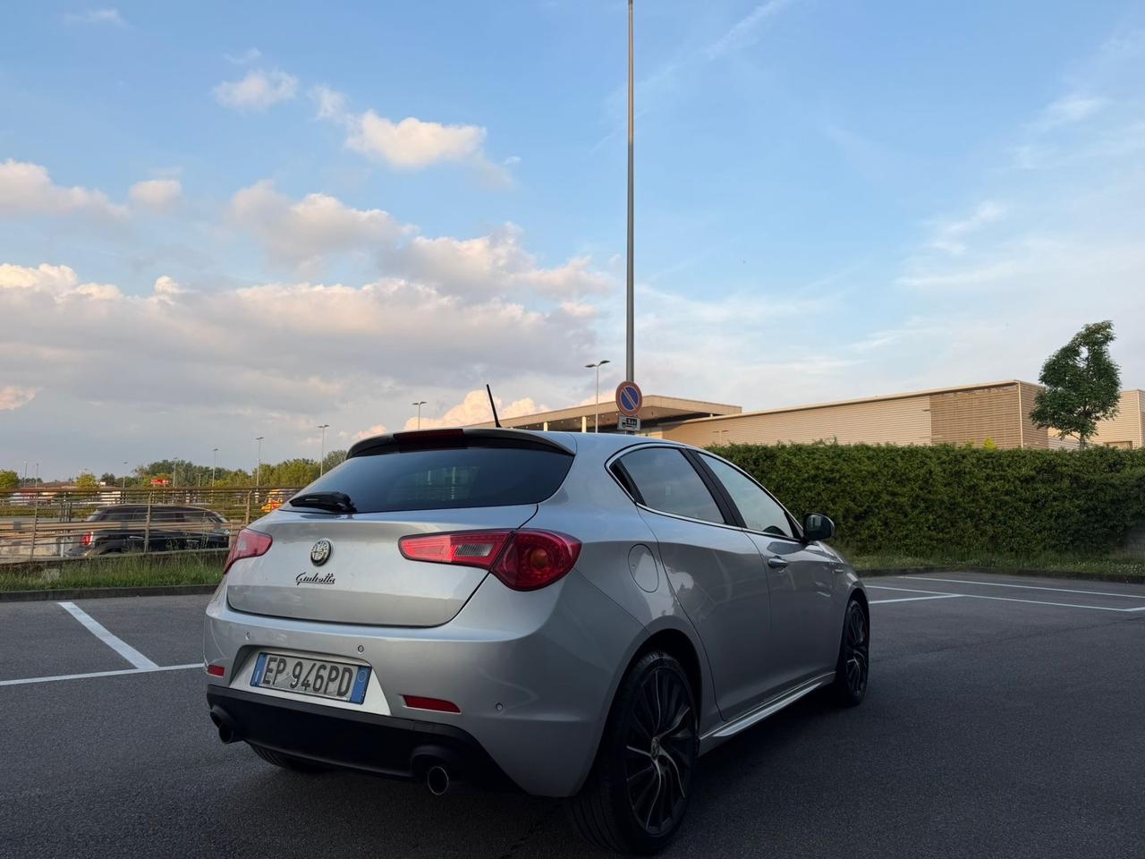 Alfa Romeo Giulietta 1.6 JTDm-2 105 CV Exclusive