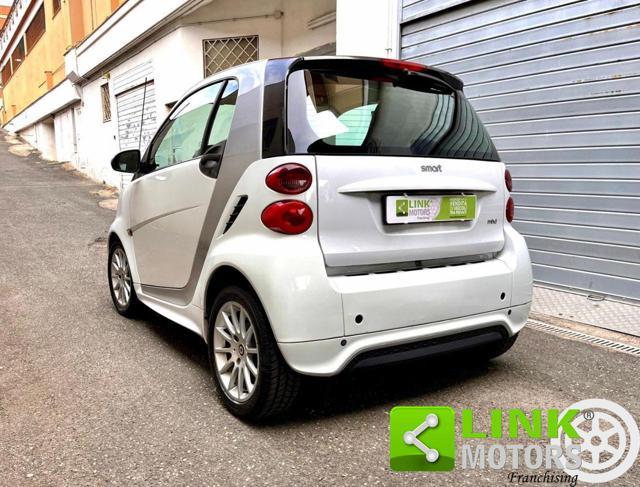 SMART ForTwo 1000 52 kW MHD coupé passion, FINANZIABILE