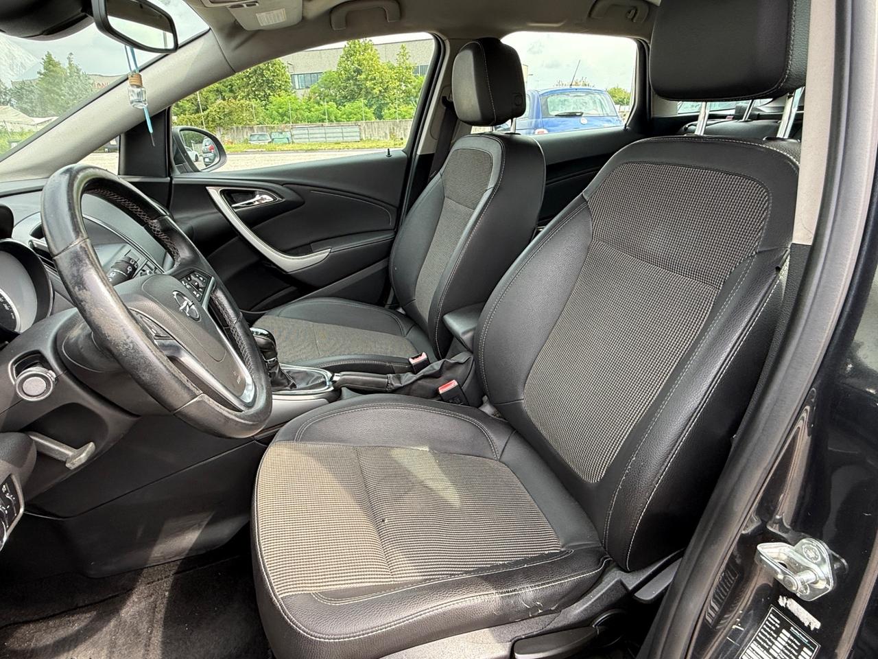 Opel Astra 1.7 CDTI 110CV Sports Tourer Cosmo