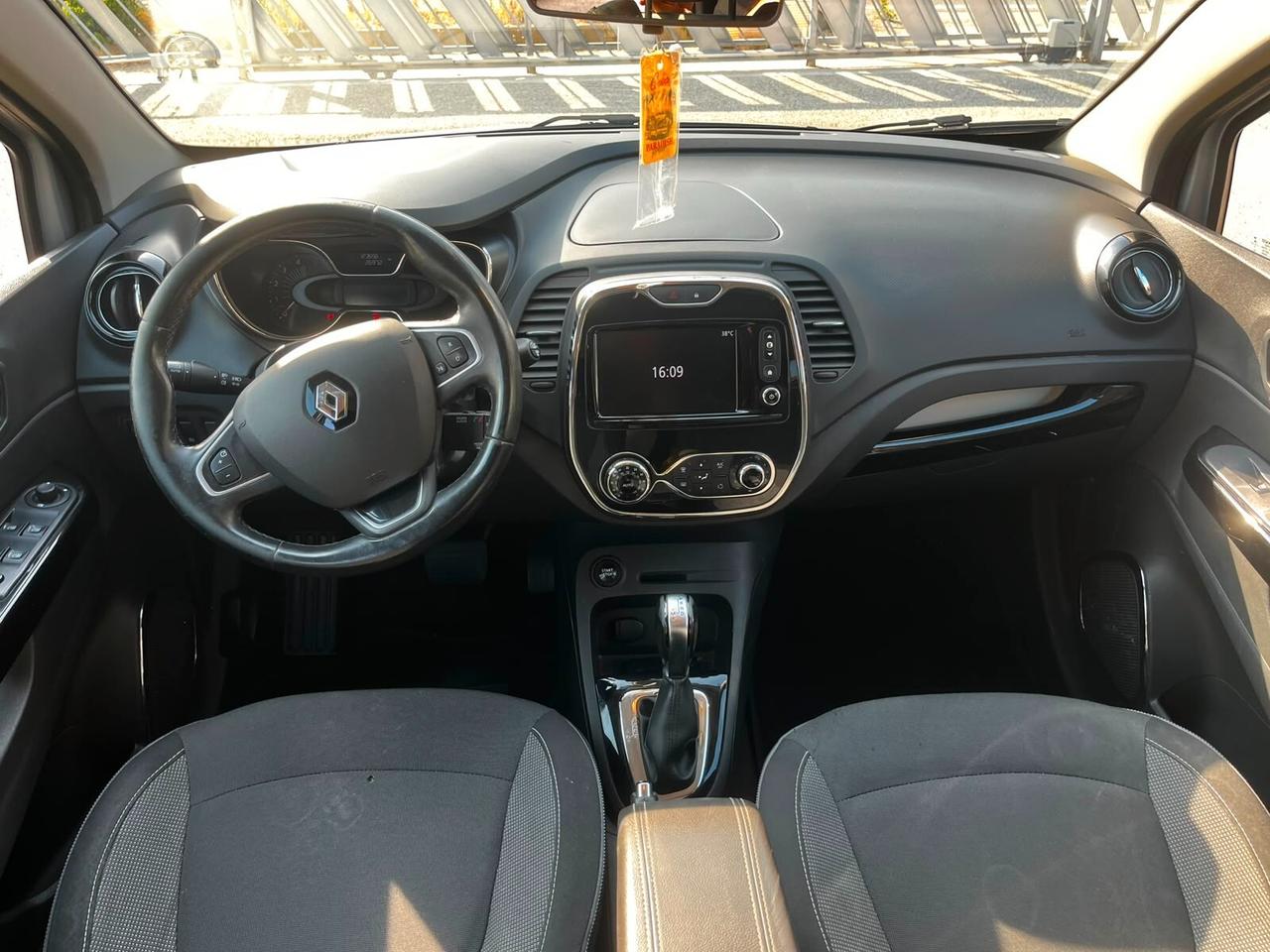 Renault Captur dCi 8V 90 CV EDC Start&Stop Energy Intens