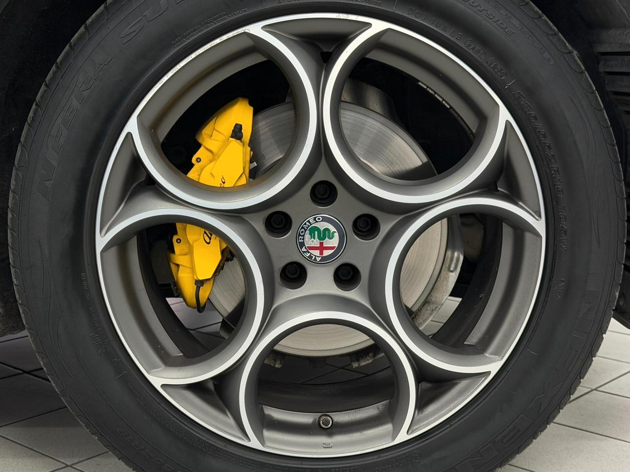 Alfa Romeo Stelvio 2.2 TD 160 CV EXECUTIVE TETTO PELLE 19" RETROCAMERA