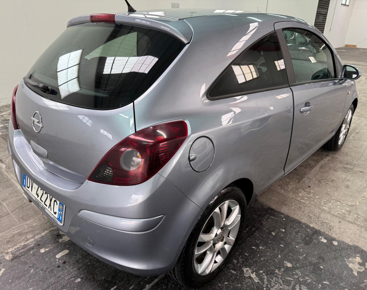 Opel Corsa 1.3 CDTI 75CV 3 porte Sport - 2009