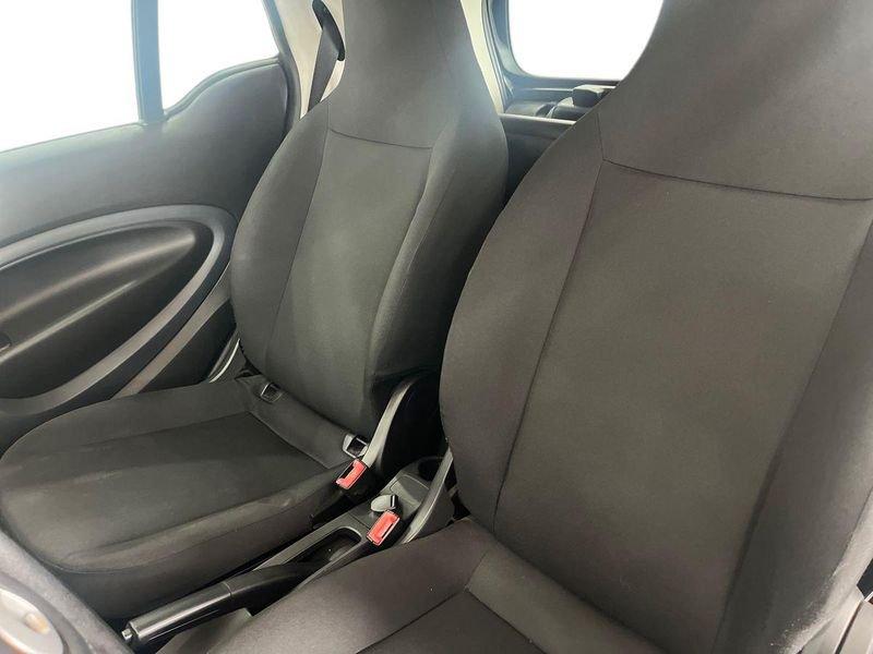 smart fortwo Fortwo 1.0 Youngster 71cv twinamic