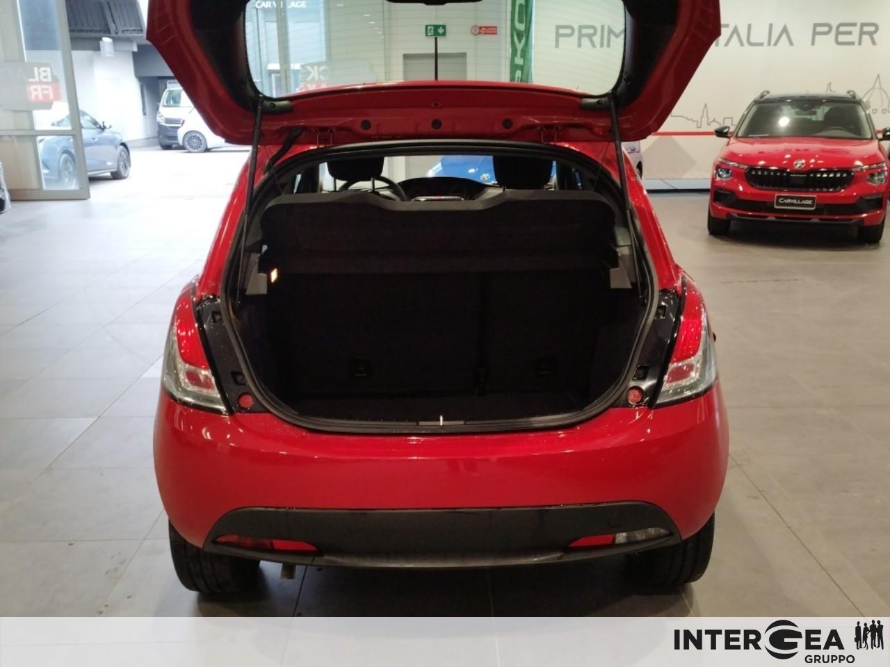 LANCIA Ypsilon 1.0 firefly hybrid Silver Plus s&