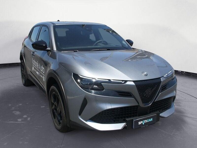 Alfa Romeo Junior 1.2 145 CV Hybrid eDCT6 Q4