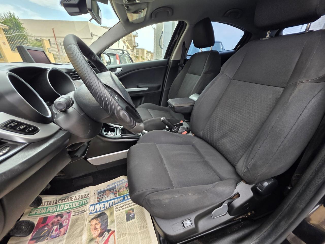 Alfa Romeo Giulietta 1.6 JTDm-2 105 CV Distinctive