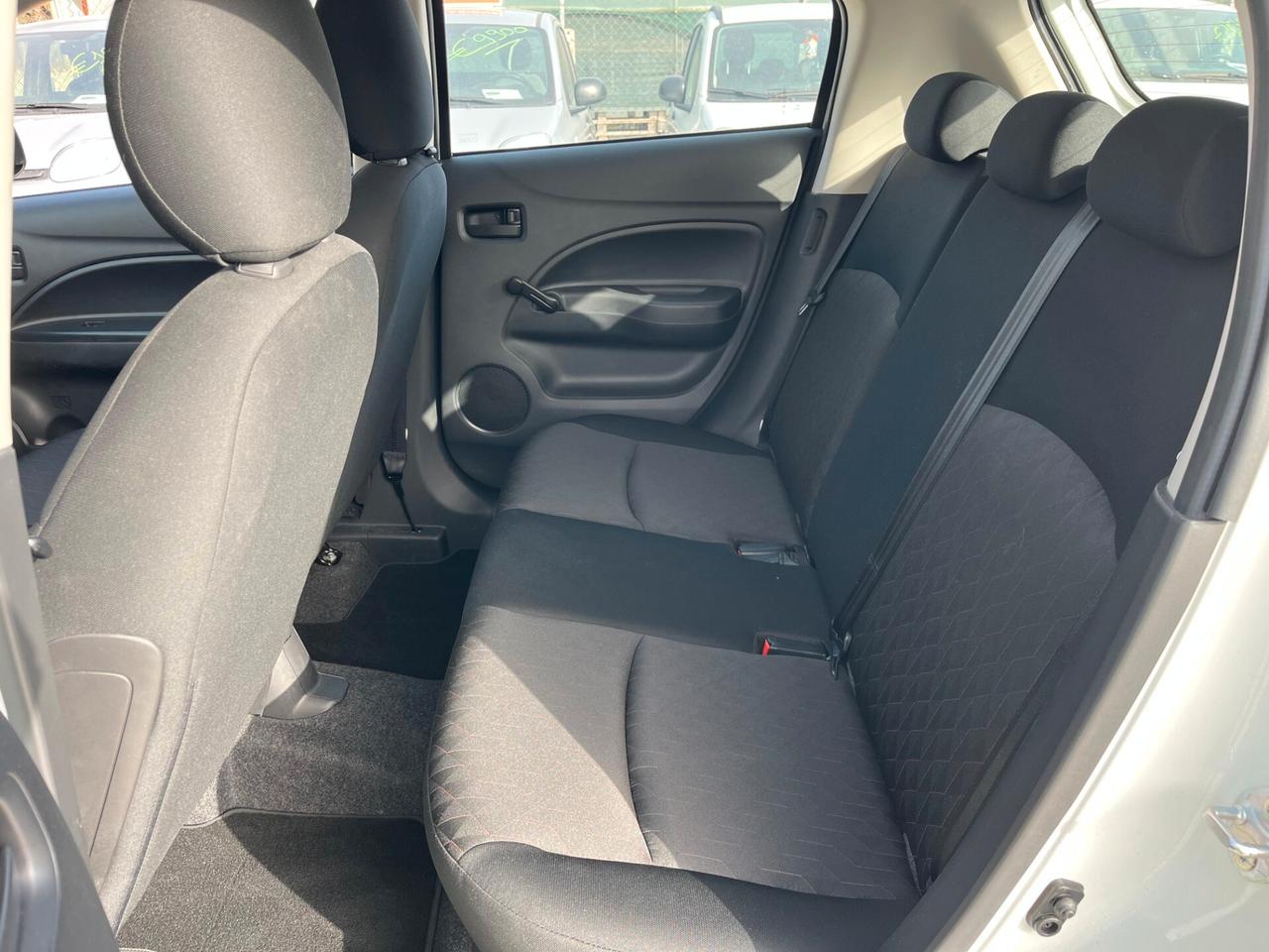 Mitsubishi Space Star 1.2 Invite SDA