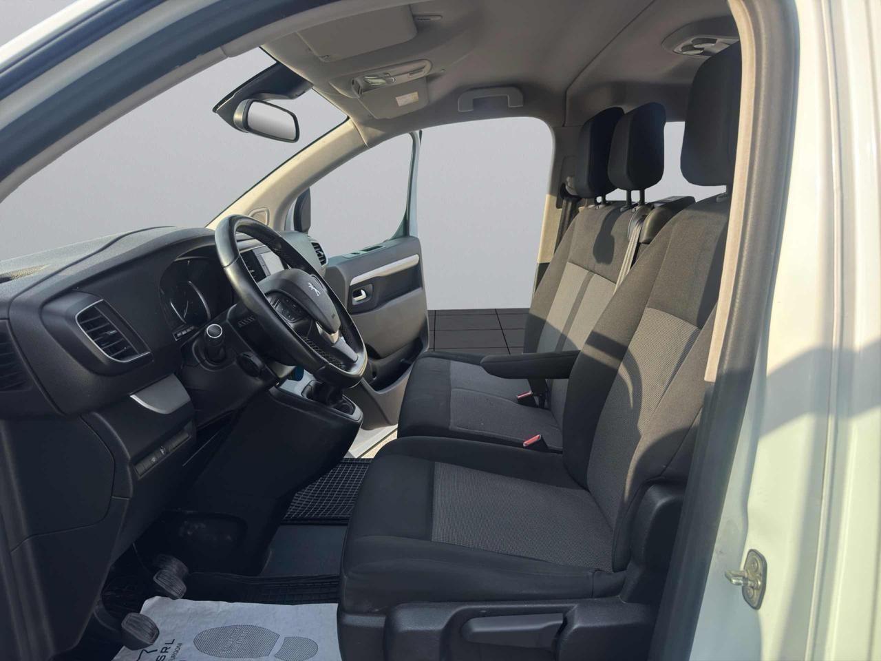 Peugeot Traveller BHDi 120CV STANDARD L1H1 9 POSTI-DOPPIO CLIMA-NAVI