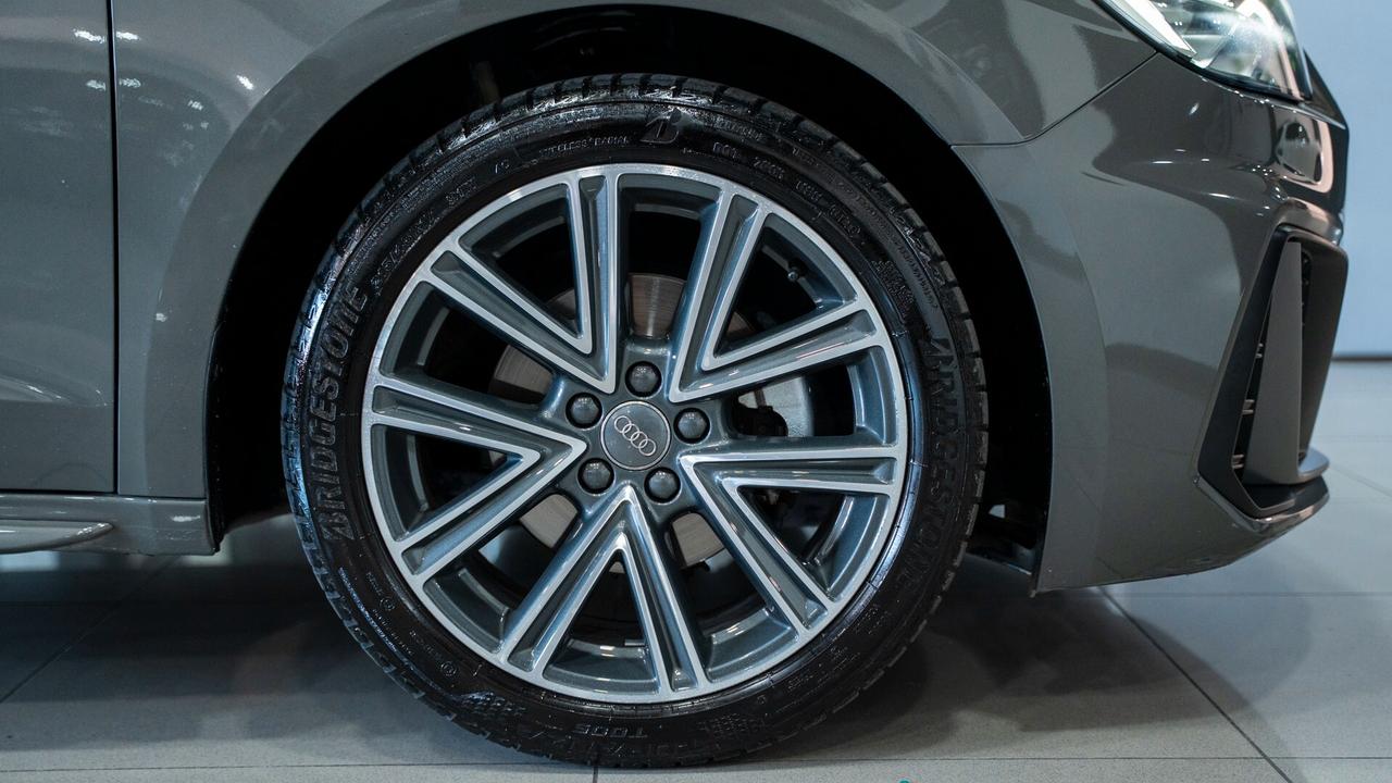 Audi A1 SPB 30 1.0 TFSI S LINE EDITION TRONIC XENO FULL OPTIONAL