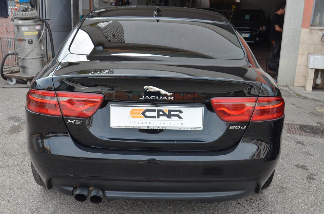 Jaguar XE 2.0 D 180 CV AWD aut. Pure