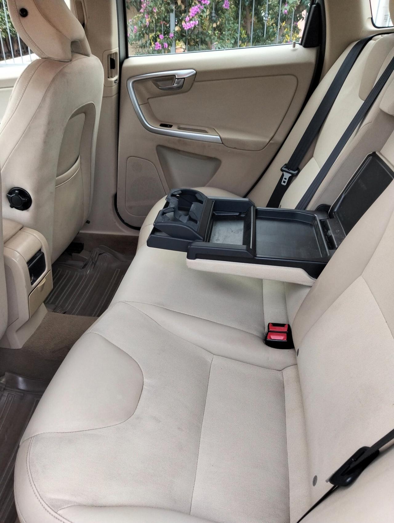 Volvo XC 60 XC60 D5 AWD Kinetic