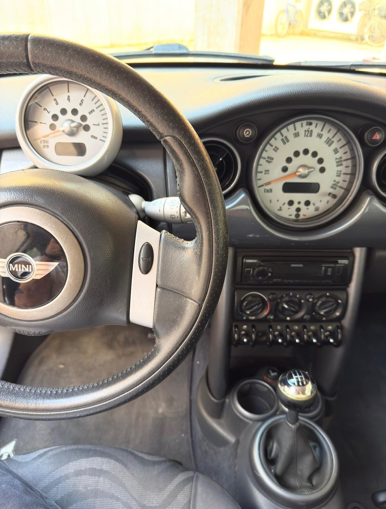 Mini 1.6 16V One de luxe