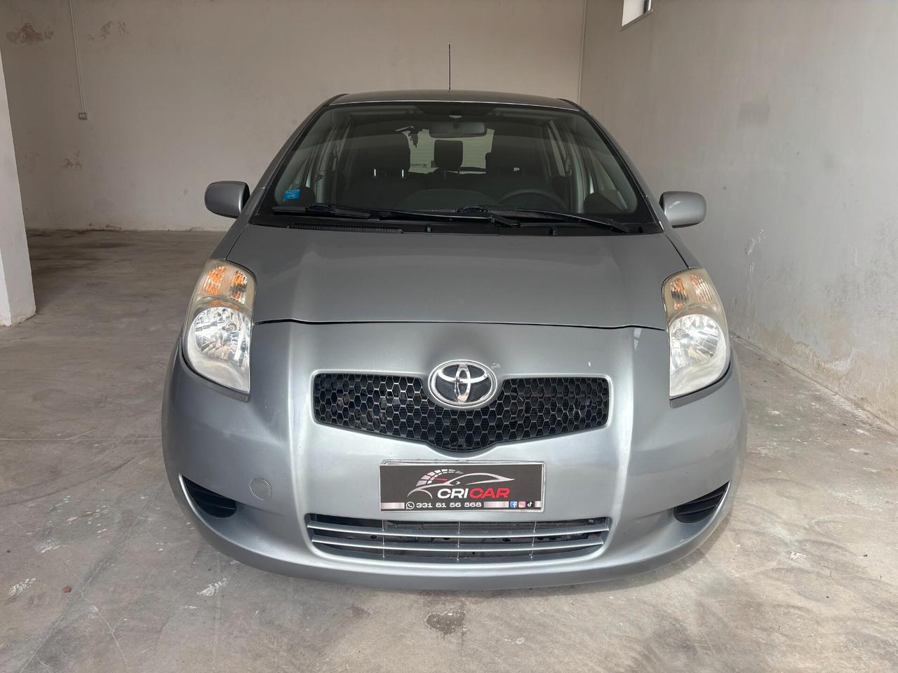 Toyota Yaris 1.0 PERFETTA