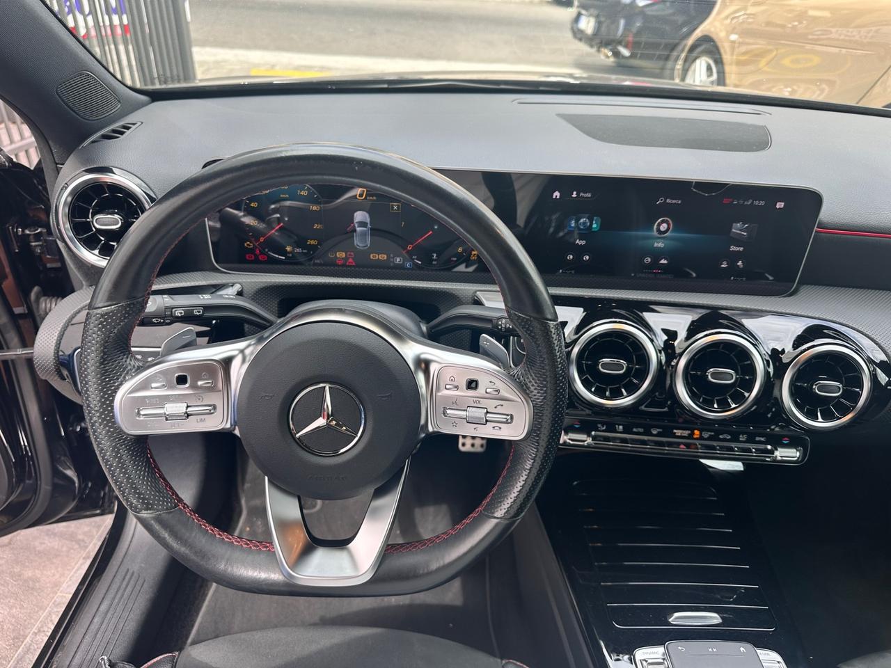 Mercedes-benz A 220 d Automatic Premium