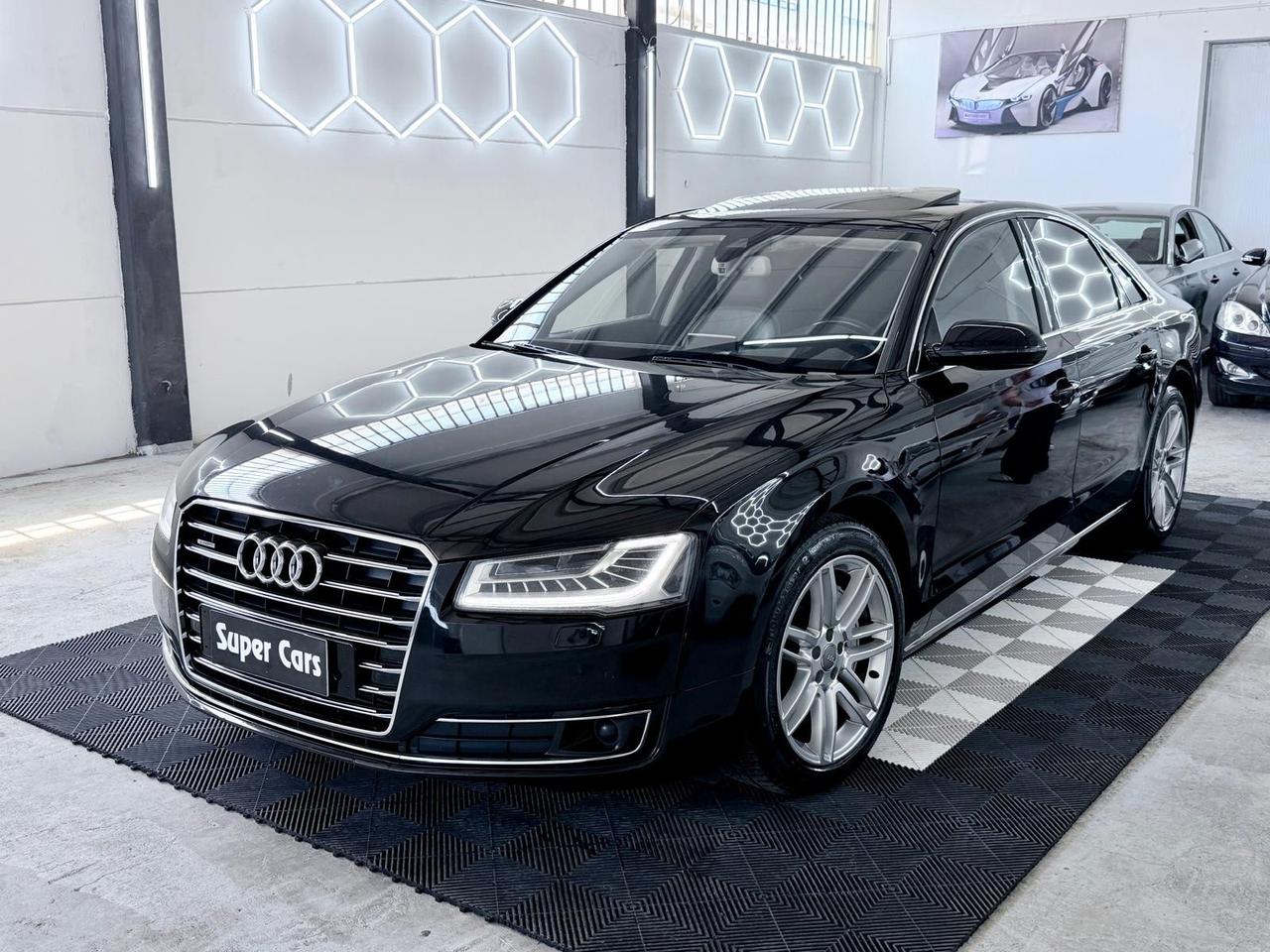 Audi A8 3.0 TDI 262 CV ultra quattro tiptronic