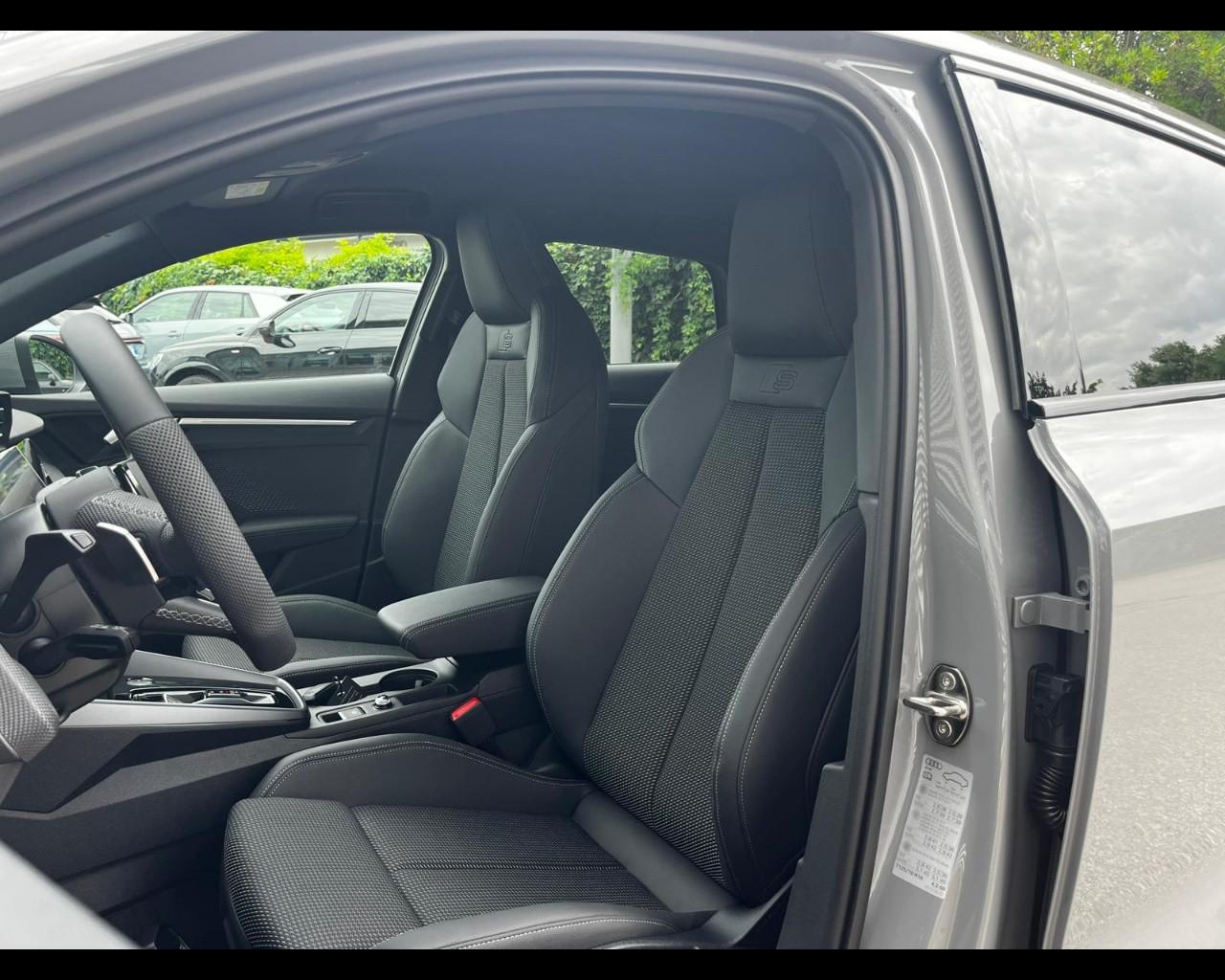 AUDI Audi A3 Sportback S line edition 35 TDI 110 kW S tronic