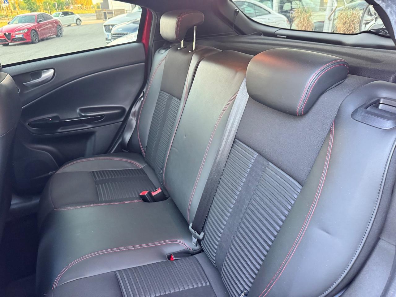 Alfa Romeo Giulietta 1.6 JTDm-2 105 CV Neopatentati