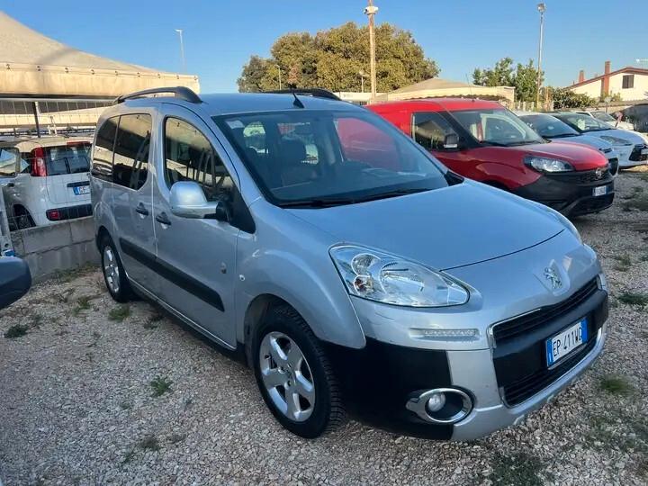 Peugeot Partner Tepee 1.6 HDi 92CV Outdoor