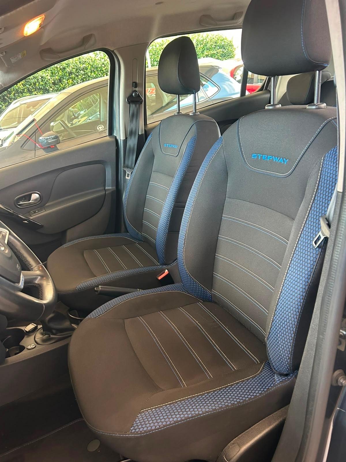 Dacia Sandero Stepway 1.0 TCe 100CV ECO-G 15th Anniversary