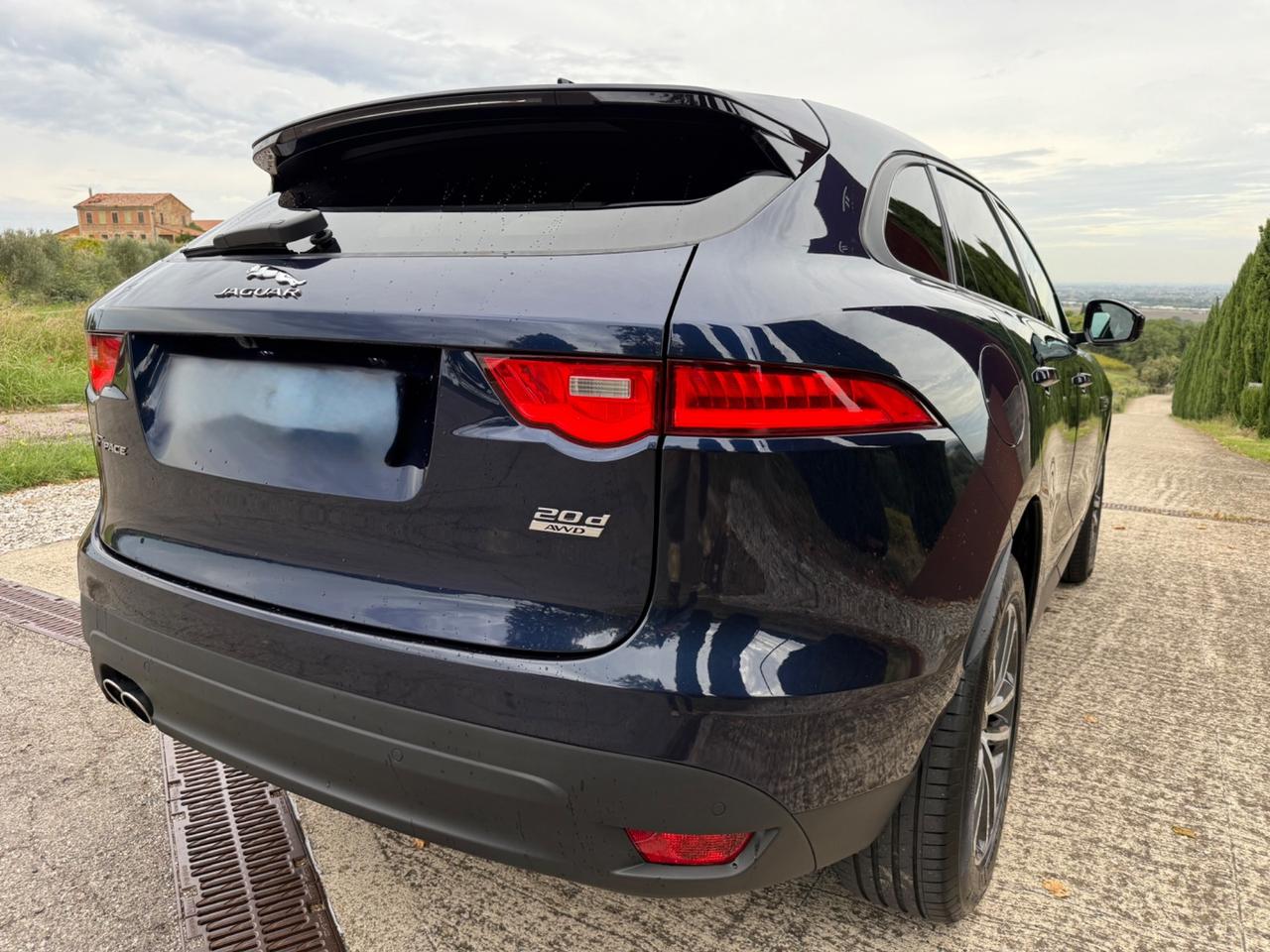 Jaguar F-Pace 2.0 D 180 CV AWD aut. Prestige