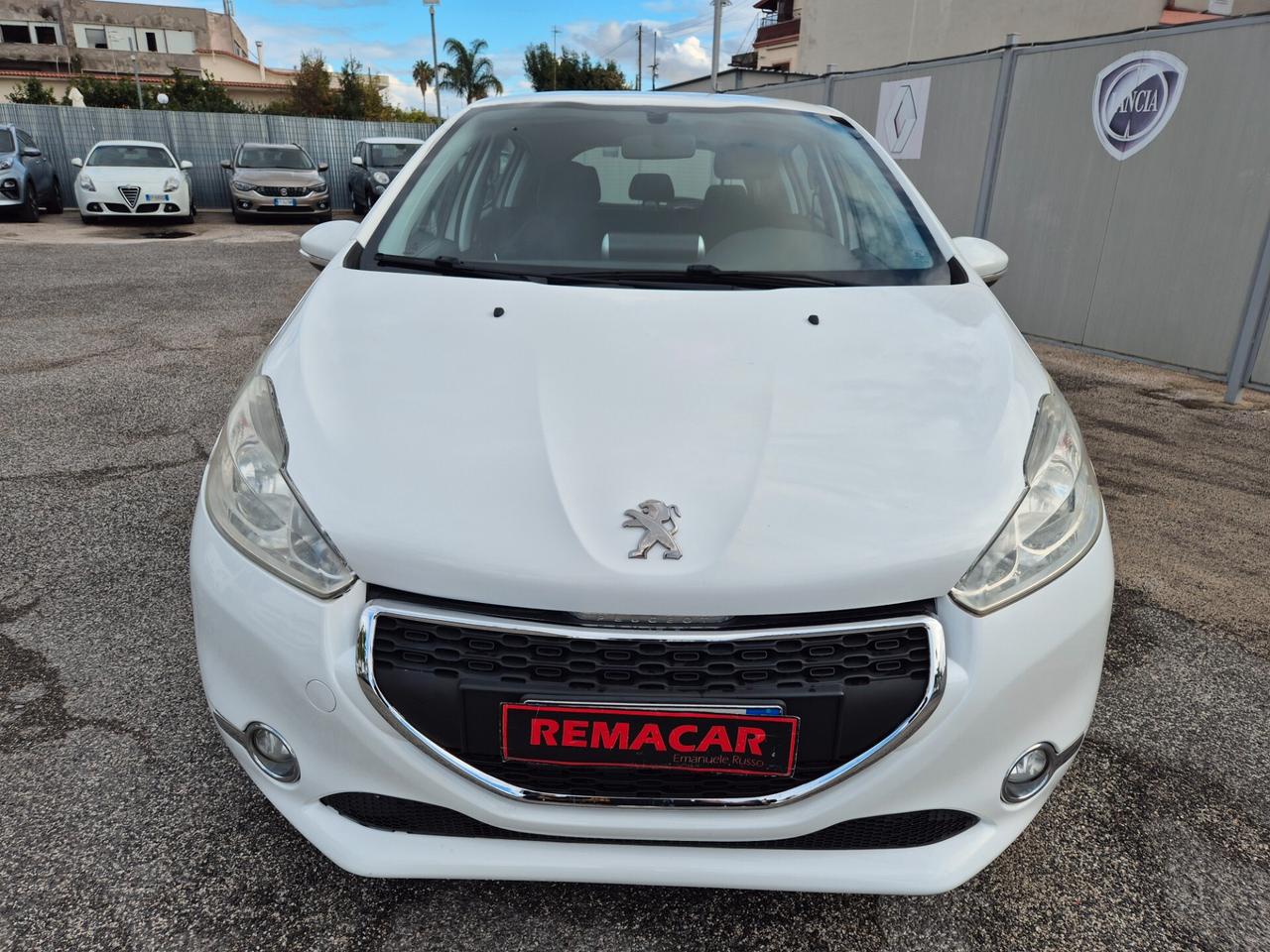 Peugeot 208 1.2 82 CV ALLURE NUOVA FULL 2014