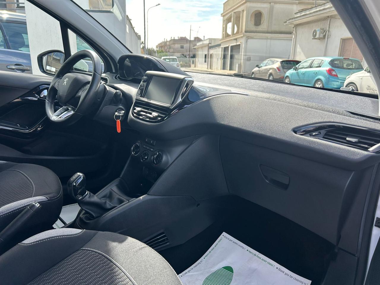 Peugeot 208 1.6 HDI 75Cv 5P ALLURE-2016