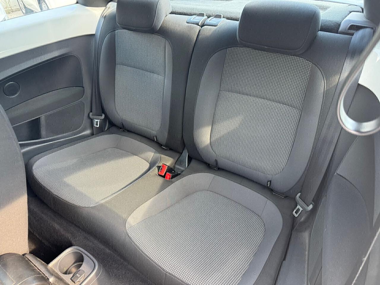 VW MAGGIOLINO 1.6 TDI 105 CV