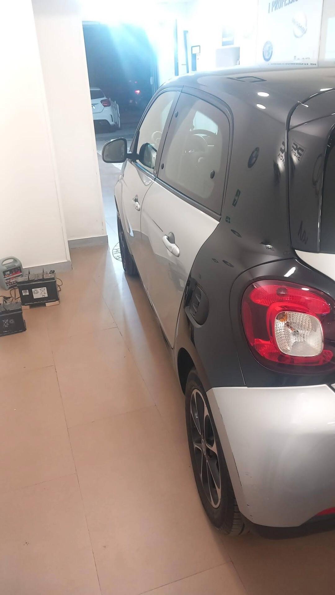 Smart ForFour 70 1.0 Passion