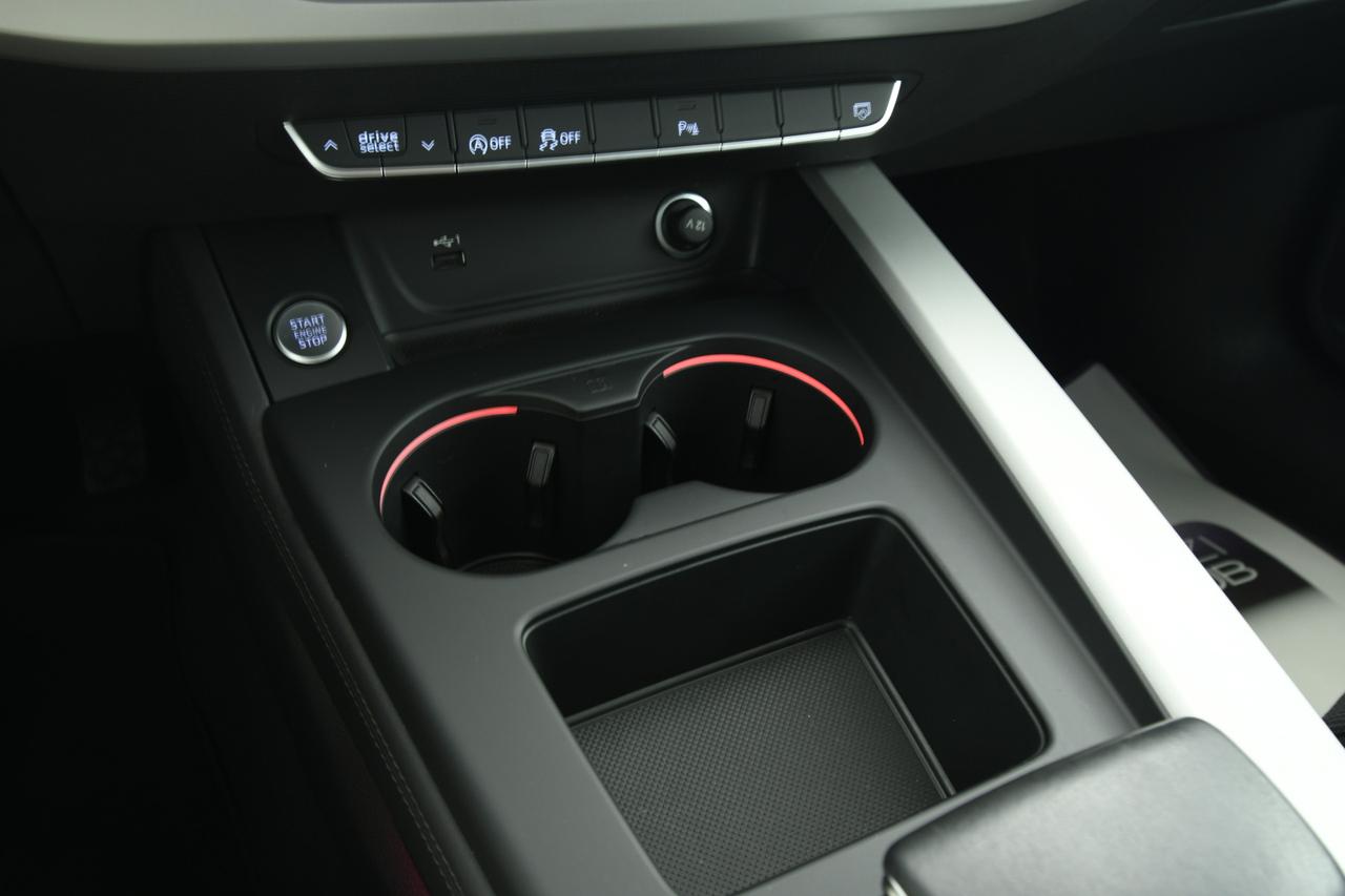 AUDI A4 Avant 35 2.0 tfsi mhev S Line edition 150cv CAMERA+ACC