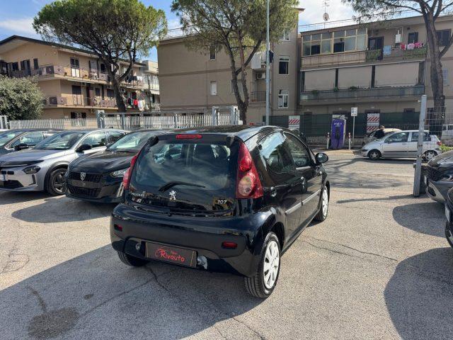 PEUGEOT 107 1.0 68CV 5p. Urban Move
