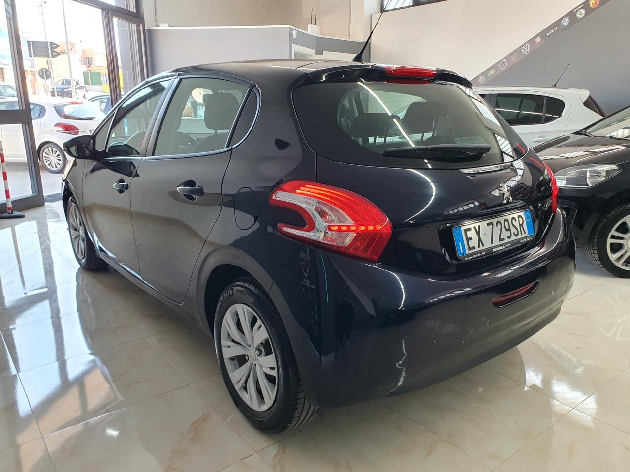 Peugeot 208 1.4 VTi 95cv GPL Active 2014