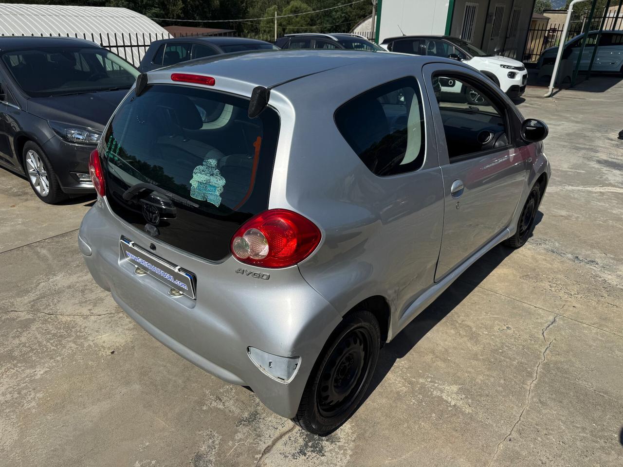 Toyota Aygo 1.0 12V VVT-i 3 porte Sol/152.000KM
