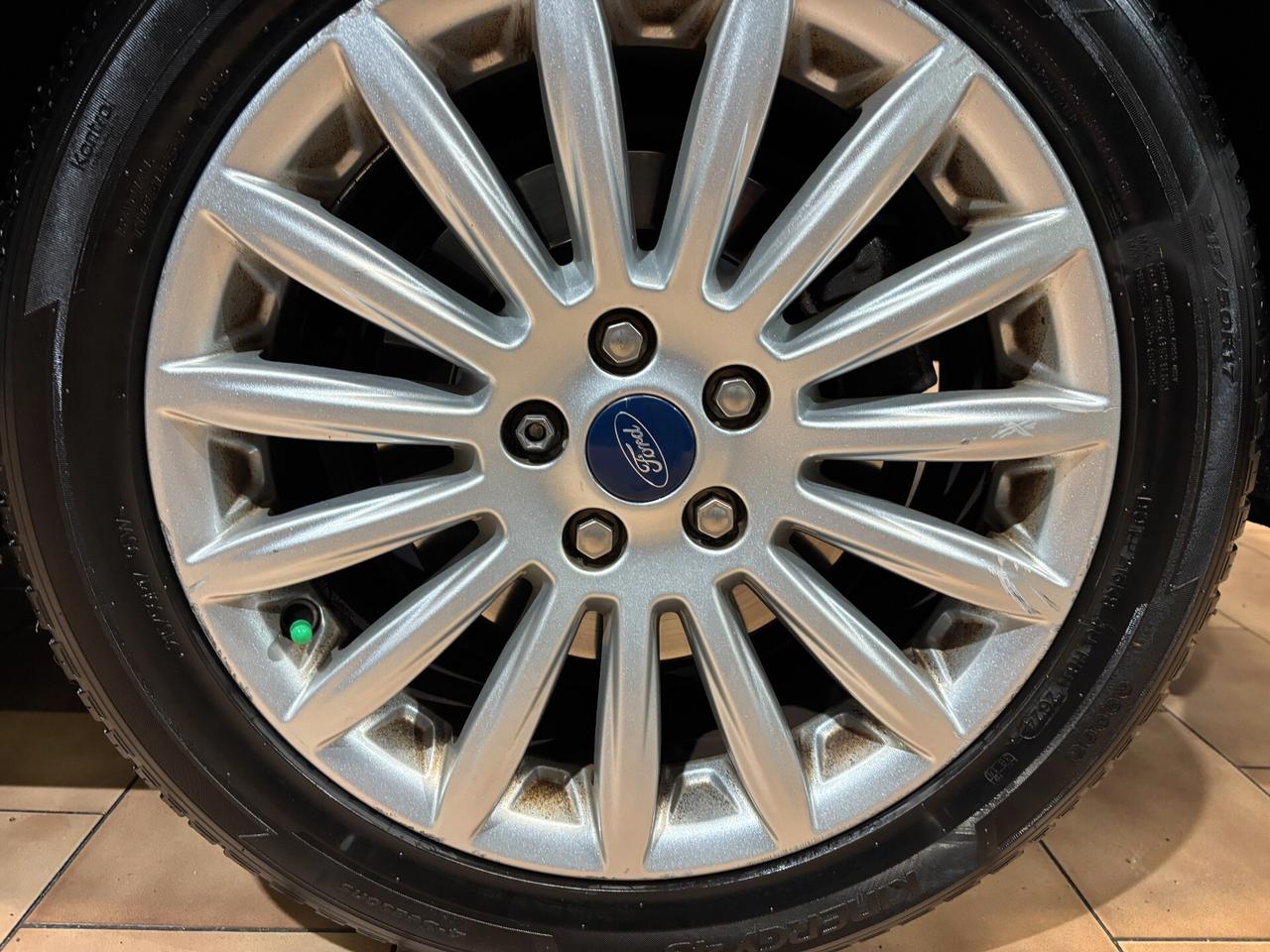 Ford Mondeo SW 2.0 tdci Business (nav) 140cv powershift