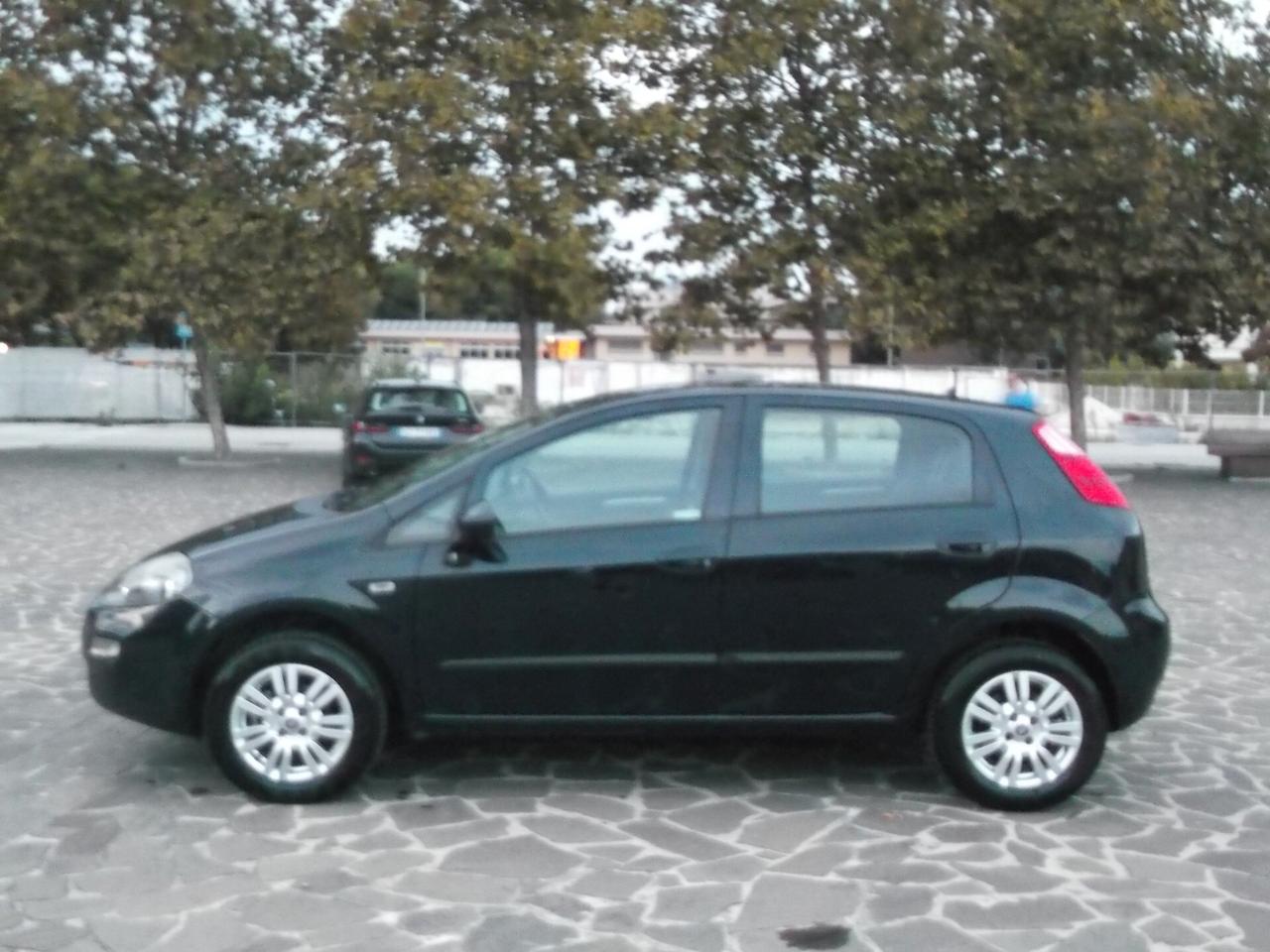 Fiat Punto 1.4 Metano Neopatentati 2016