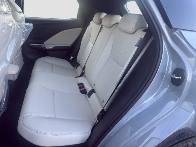 LEXUS LBX LBX Hybrid Elegant