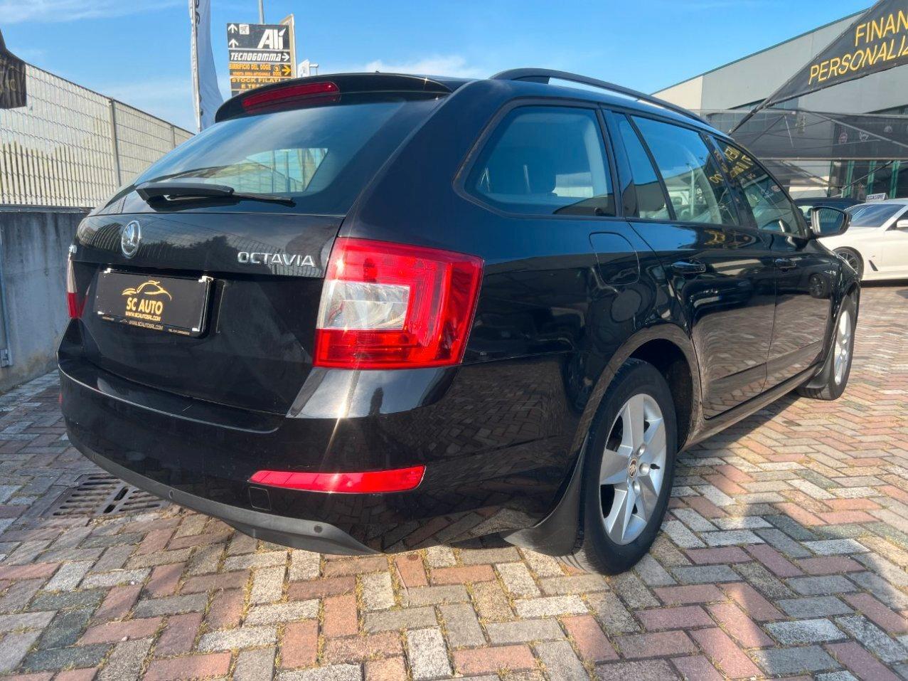 Skoda Octavia Wagon 1.6 tdi cr Elegance 105cv