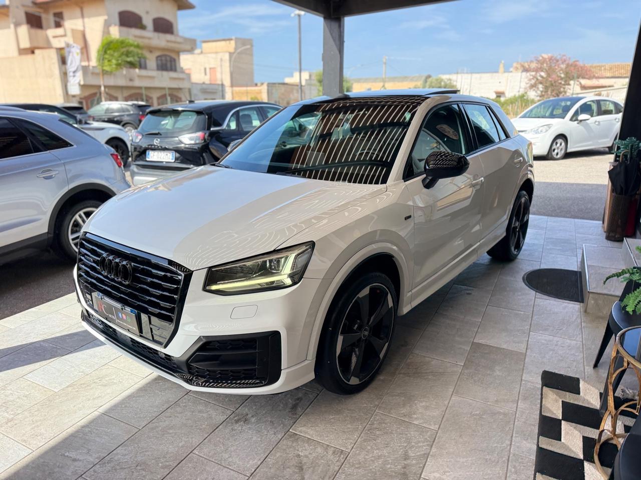 Audi Q2 2.0 TDI quattro S tronic S Line Tetto Full Full