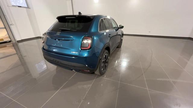 FIAT 600 Hybrid DCT MHEV La Prima