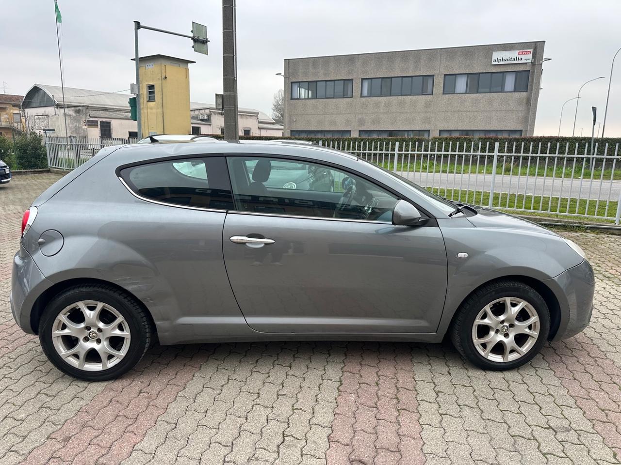 Alfa Romeo MiTo 1.4 T 120 CV GPL Distinctive