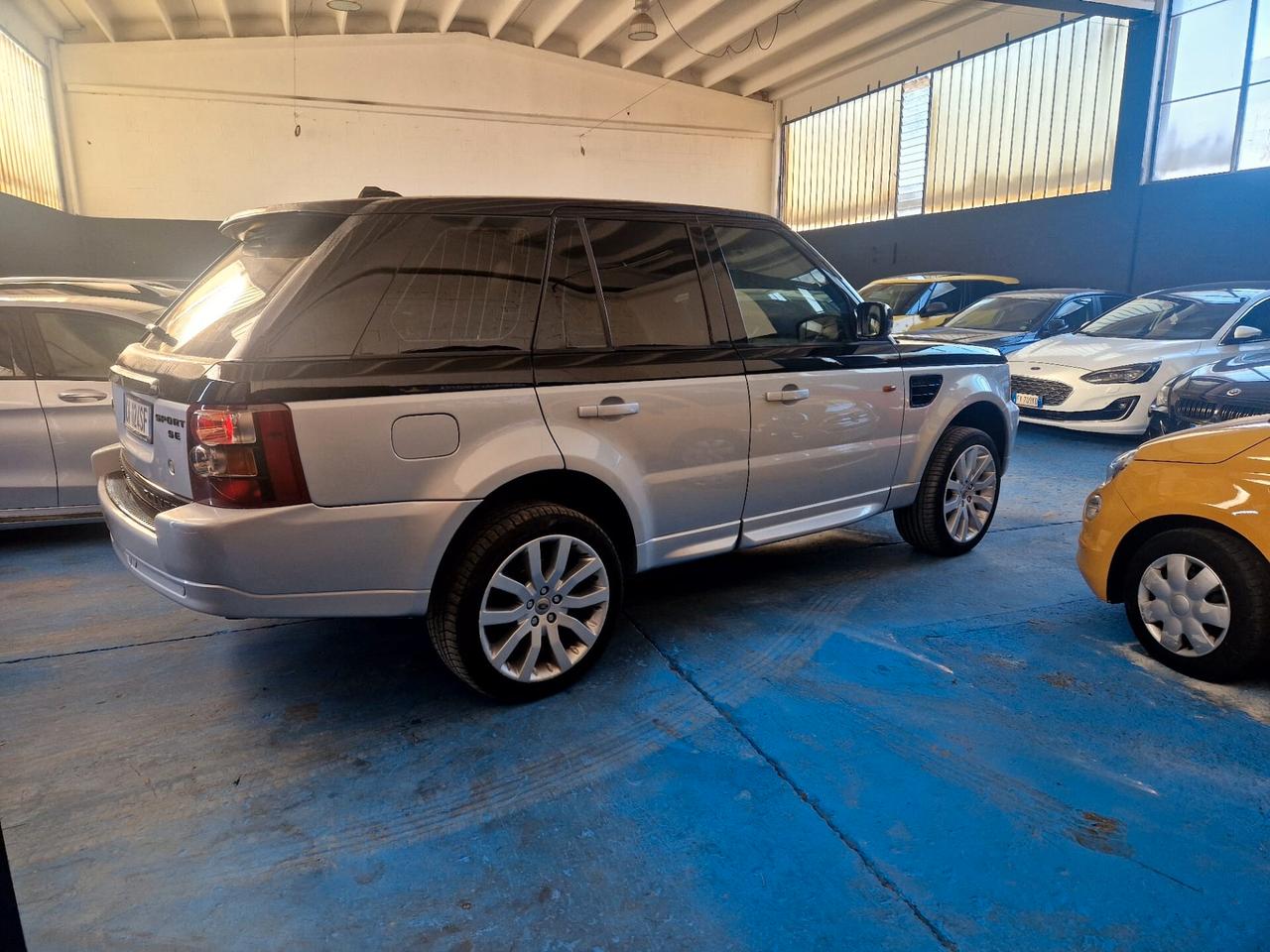 Land Rover Range Rover Sport Range Rover Sport 2.7 TDV6 HSE