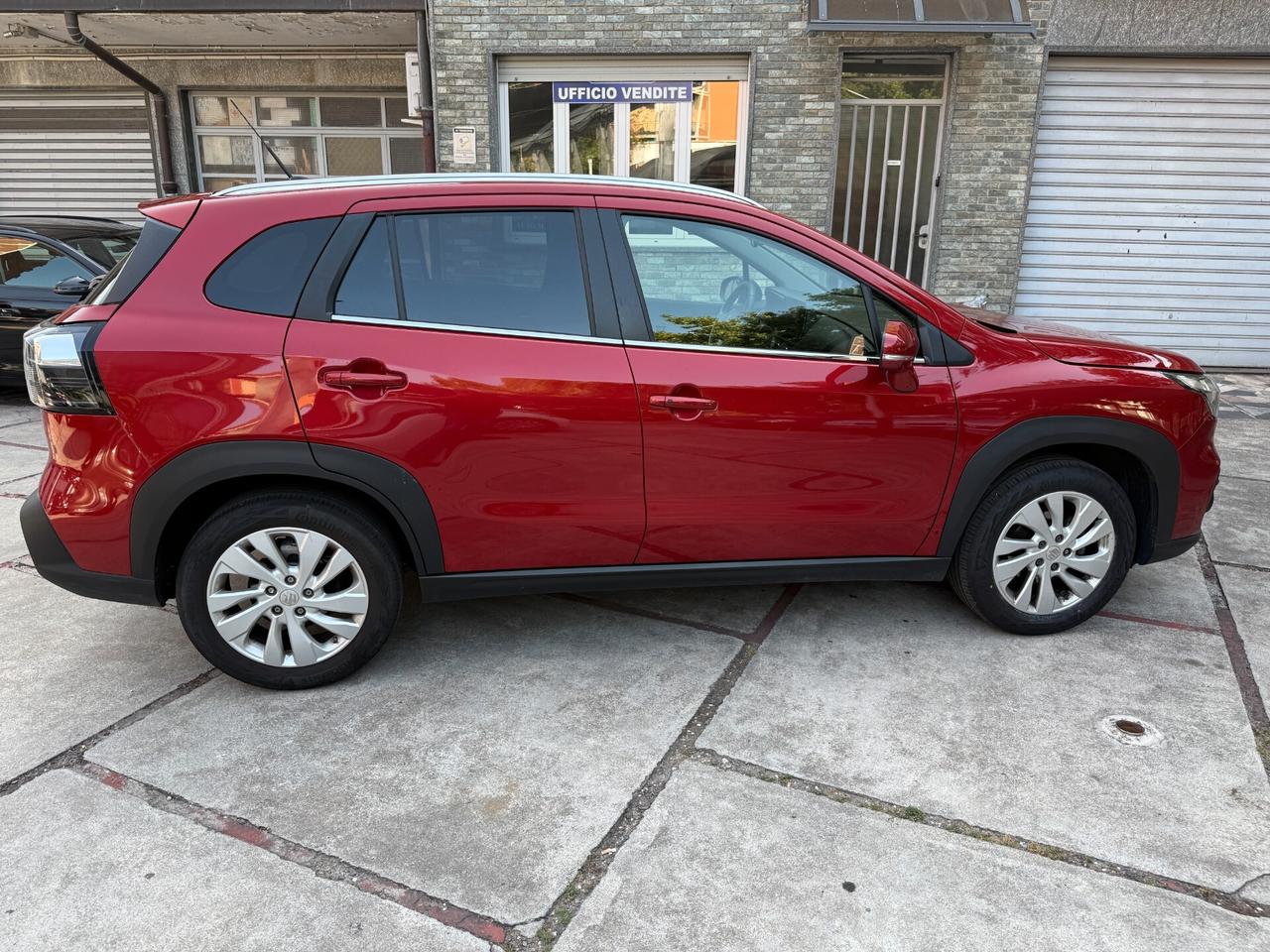 Suzuki S-Cross 1.4 Hybrid Top+