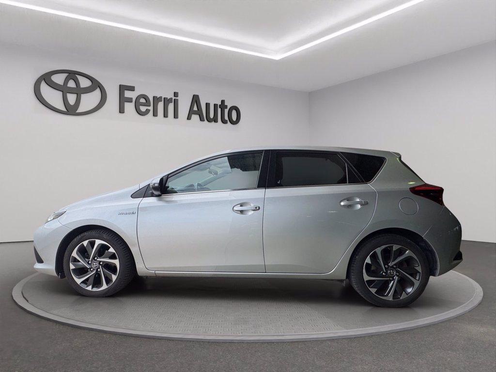 TOYOTA Auris 1.8h active cvt del 2016