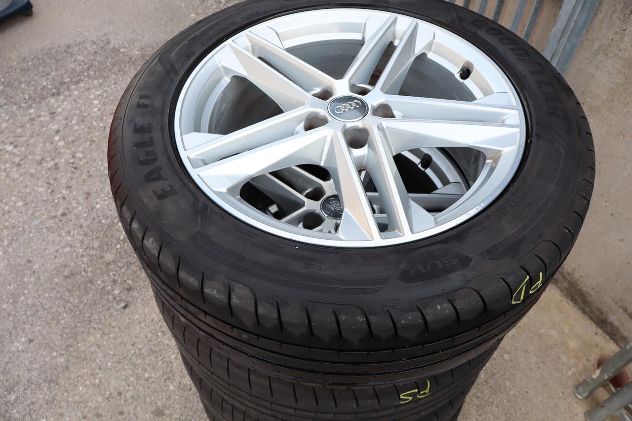Audi Q5 2.0 TFSI quattro S tronic Business Sport