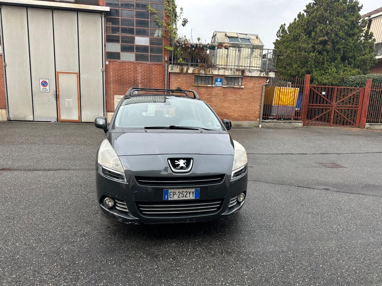 Peugeot 5008 1.6 HDi 115CV 7 posti euro 5