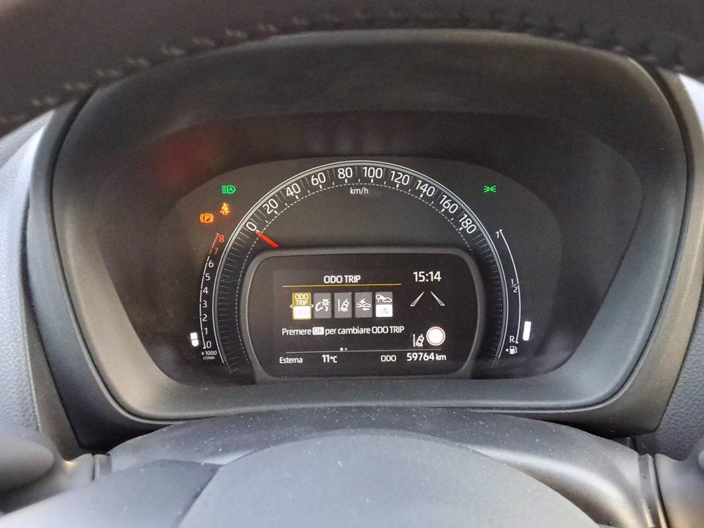 TOYOTA Aygo x 1.0 active 72cv del 2023